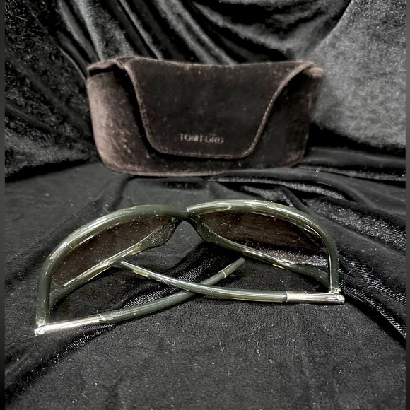 TOM FORD Whitney Sunglasses - Picture 7 of 7